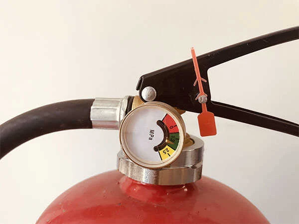 Lịch kiểm tra và bảo dưỡng bình chữa cháy: mốc 30 ngày, 6–12 tháng và 5 năm